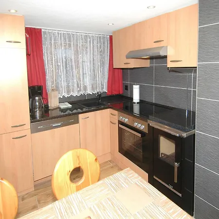 Glacier Views & Trails *