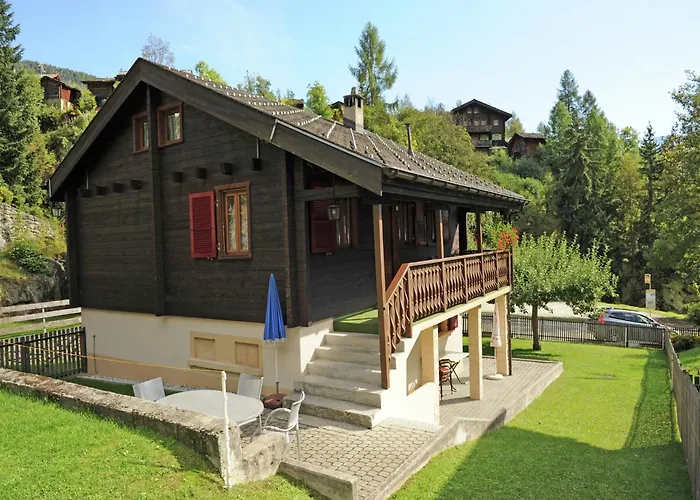 Glacier Views & Trails